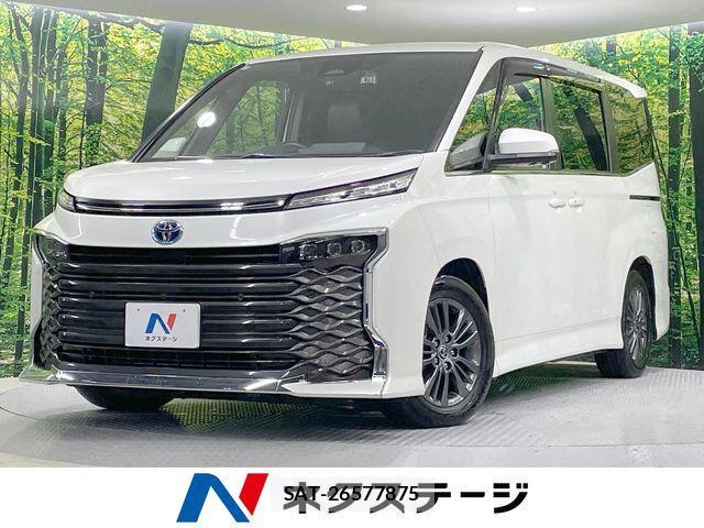 Toyota VOXY HYBRID 2023-01 8369501-0