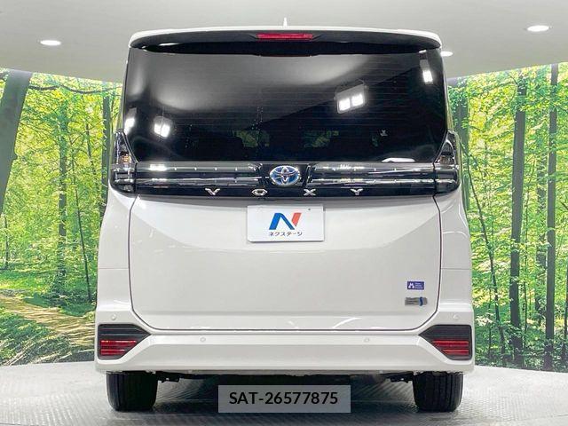 Toyota VOXY HYBRID 2023-01 8369501-16