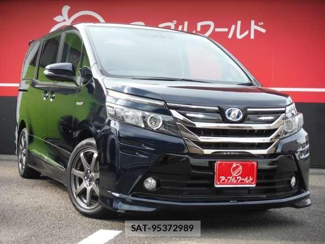 Toyota VOXY HYBRID 2014-06 8439003-1
