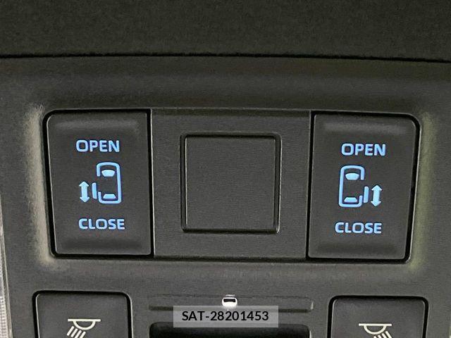Toyota VOXY HYBRID 2022-04 8458666-3