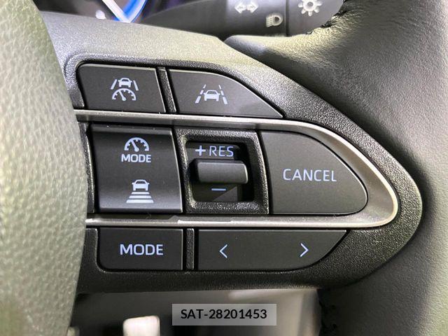 Toyota VOXY HYBRID 2022-04 8458666-6
