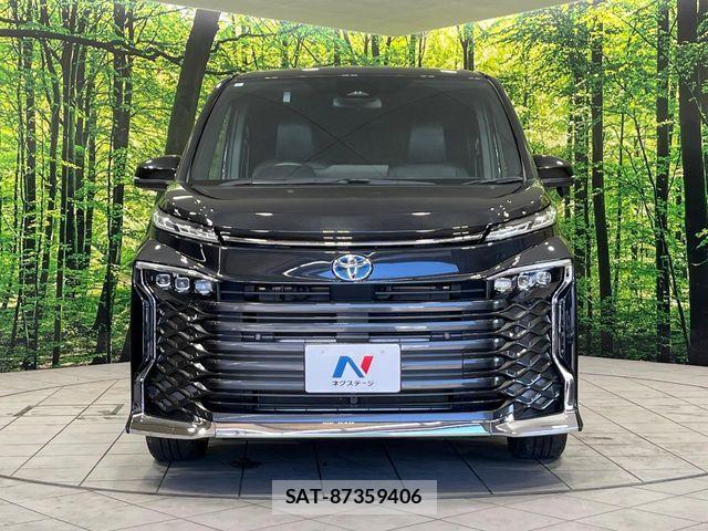 Toyota VOXY HYBRID 2023-09 8527909-14