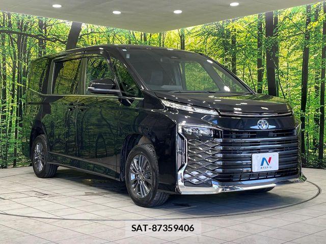 Toyota VOXY HYBRID 2023-09 8527909-16