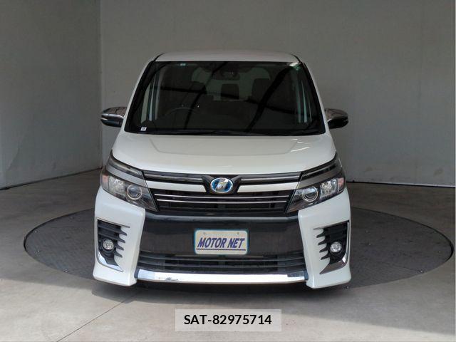 Toyota VOXY HYBRID 2017-06 8662094-14