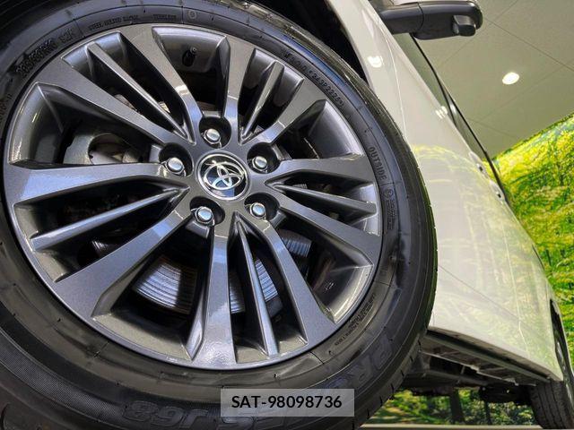 Toyota VOXY HYBRID 2025-09 8662089-13