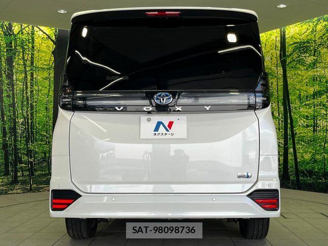 Toyota VOXY HYBRID 2025-09 8662089-15