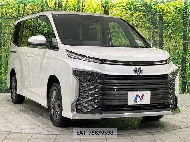 Toyota VOXY HYBRID 2023-07 8746465-16