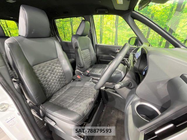 Toyota VOXY HYBRID 2023-07 8746465-7