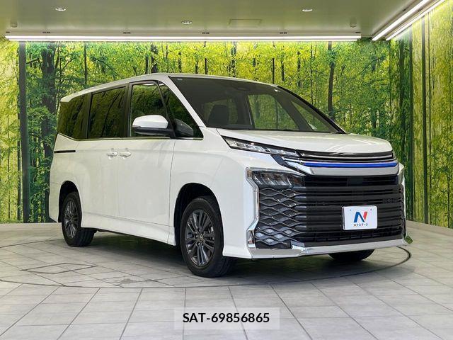 Toyota VOXY HYBRID 2022-10 8746467-16