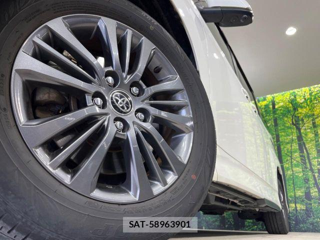 Toyota VOXY HYBRID 2022-09 8782435-14