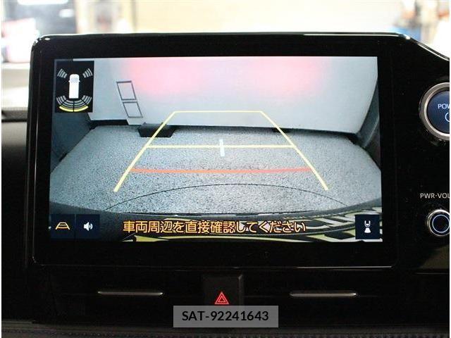 Toyota VOXY HYBRID 2023-03 8782437-10