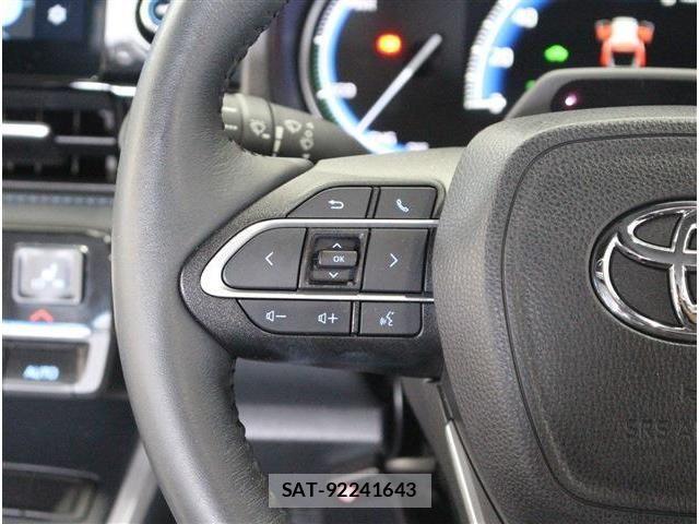 Toyota VOXY HYBRID 2023-03 8782437-16