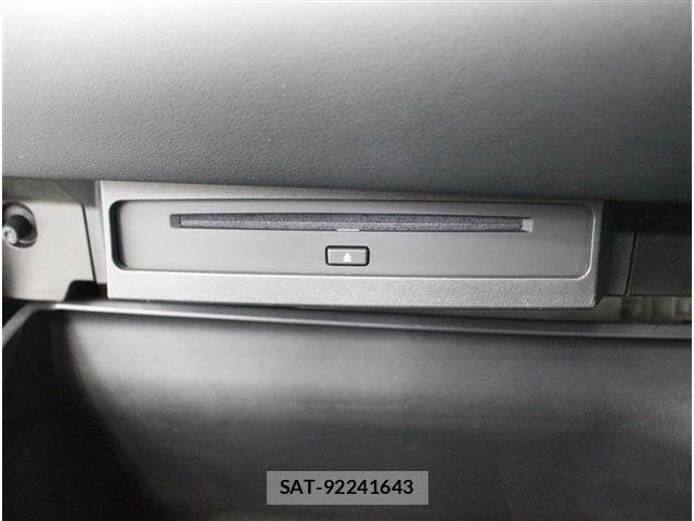 Toyota VOXY HYBRID 2023-03 8782437-20