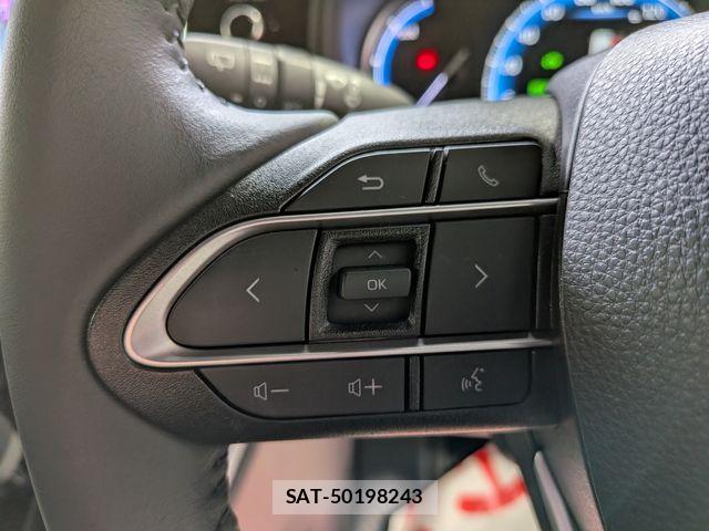 Toyota VOXY HYBRID 2024-06 8797782-8