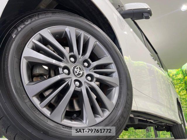 Toyota VOXY HYBRID 2023-03 8832200-14