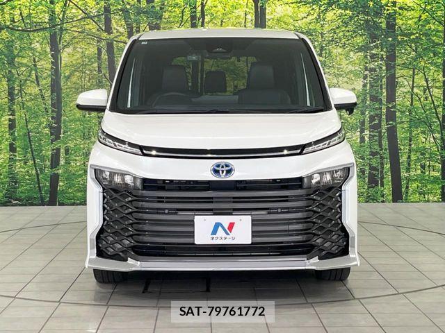 Toyota VOXY HYBRID 2023-03 8832200-15