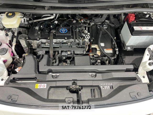 Toyota VOXY HYBRID 2023-03 8832200-19
