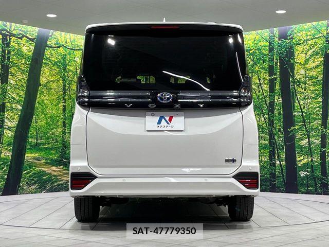 Toyota VOXY HYBRID 2025-09 8832201-15