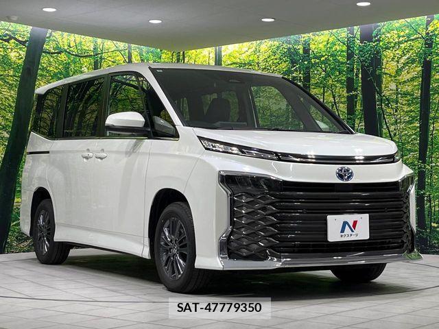Toyota VOXY HYBRID 2025-09 8832201-16