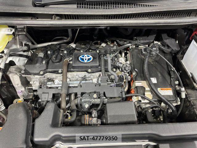 Toyota VOXY HYBRID 2025-09 8832201-18