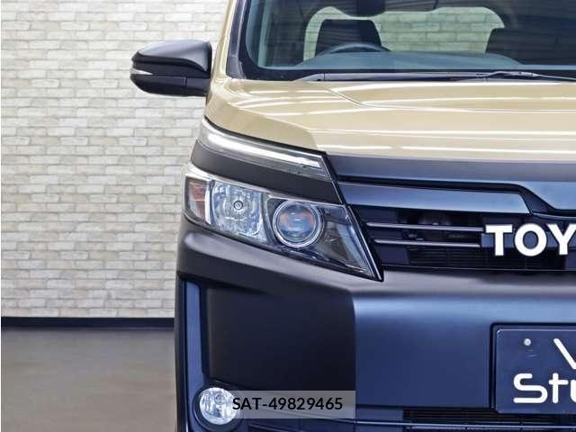 Toyota VOXY HYBRID 2014-03 8872315-9