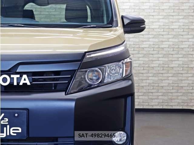 Toyota VOXY HYBRID 2014-03 8872315-10