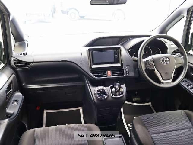Toyota VOXY HYBRID 2014-03 8872315-20