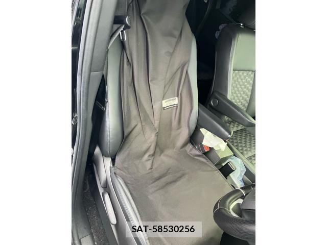 Toyota VOXY HYBRID 2023-01 8882690-11