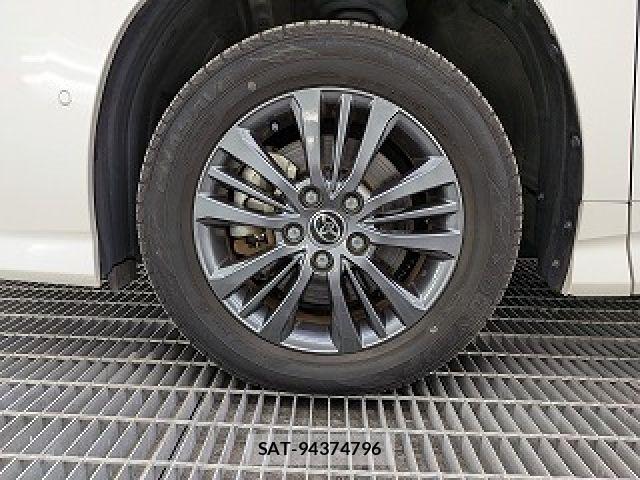 Toyota VOXY HYBRID 2022-07 8882689-6