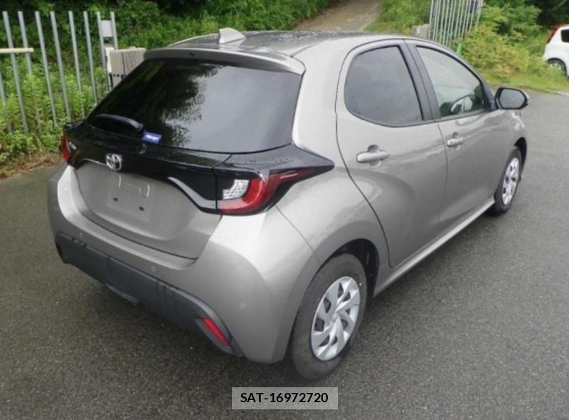 Toyota YARIS 2024 1095960-1