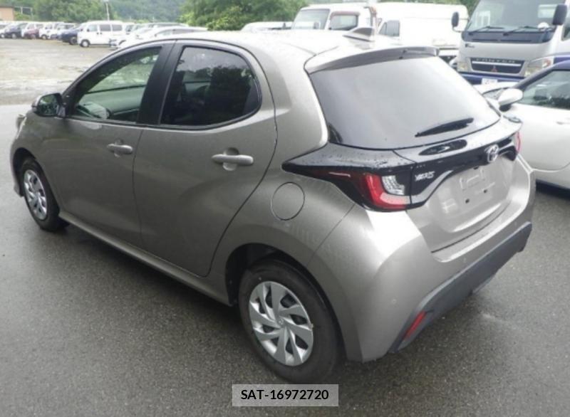 Toyota YARIS 2024 1095960-2