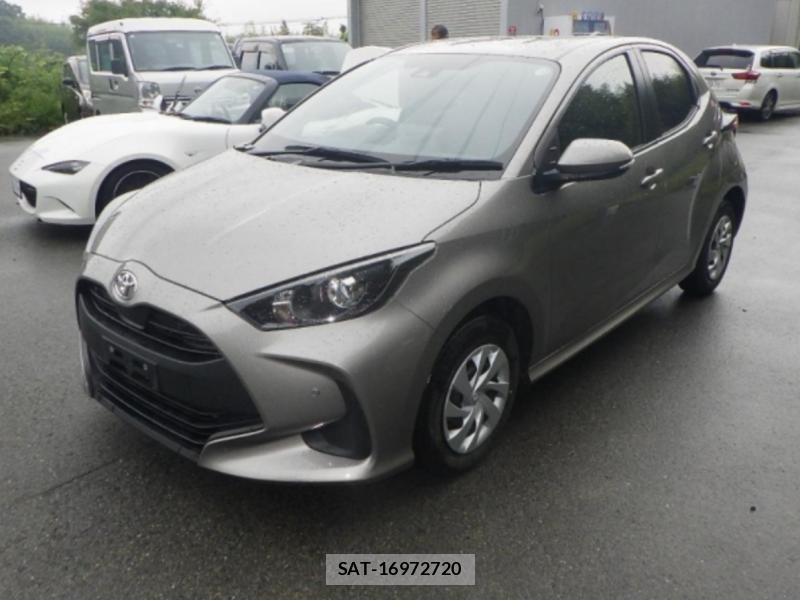 Toyota YARIS 2024 1095960-3
