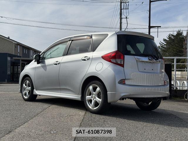 Subaru TREZIA 2011-01 6273168-2
