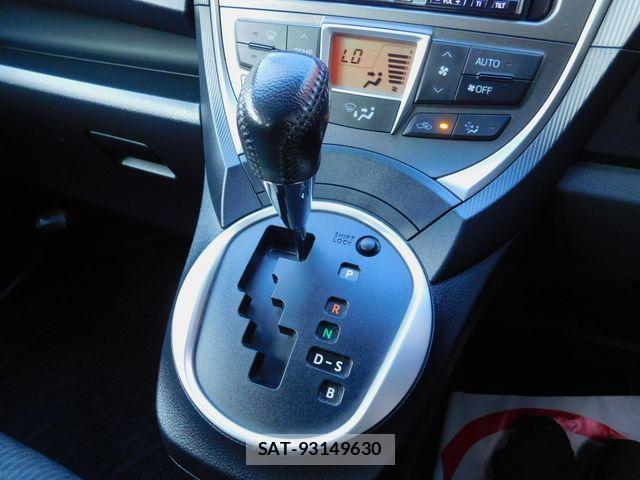 Subaru TREZIA 2011-02 7226386-13