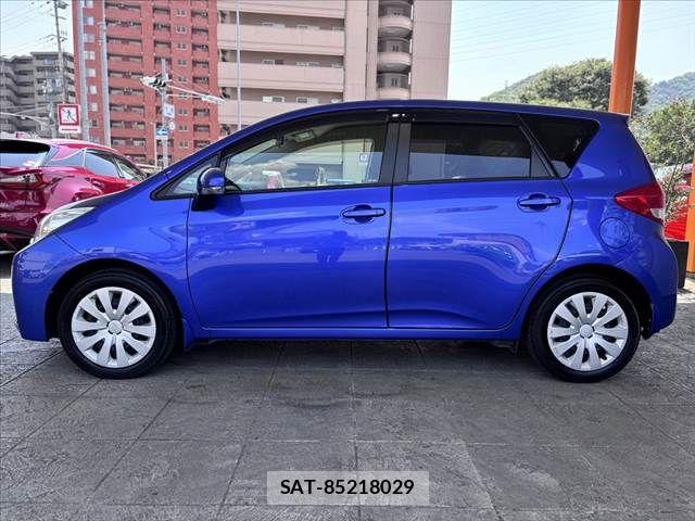 Subaru TREZIA 2011-12 8338288-10