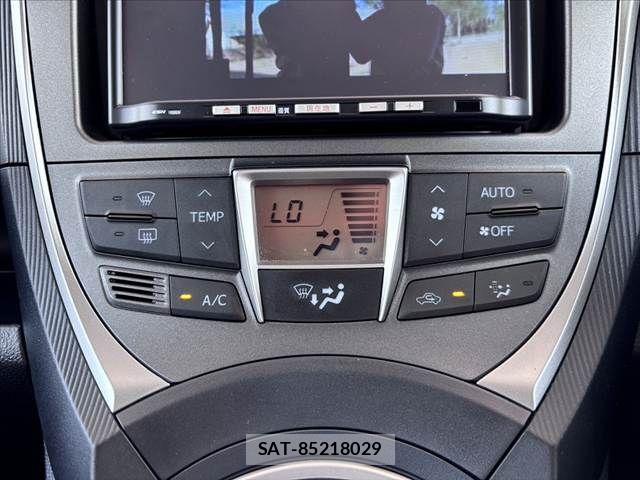 Subaru TREZIA 2011-12 8338288-20