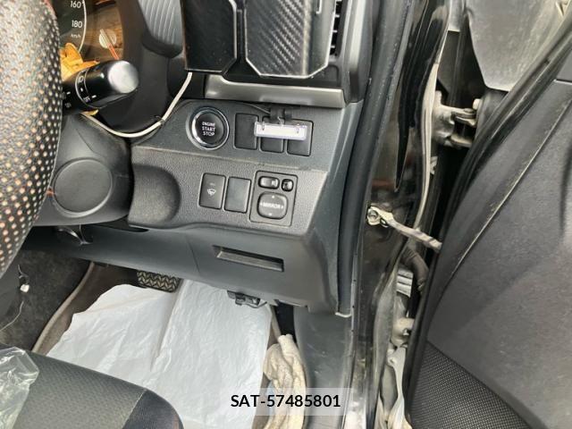 Subaru TREZIA 2011-08 8662092-13