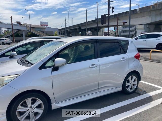 Subaru TREZIA 2012-03 8782438-3