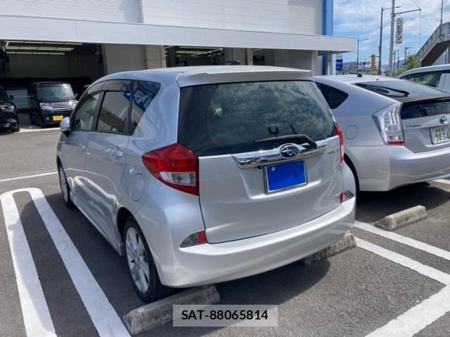 Subaru TREZIA 2012-03 8782438-4