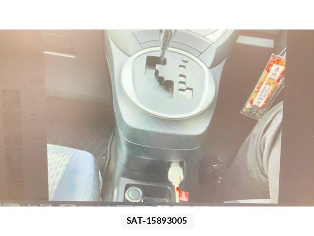 Subaru TREZIA 2012-01 8832203-13