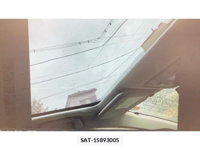 Subaru TREZIA 2012-01 8832203-14