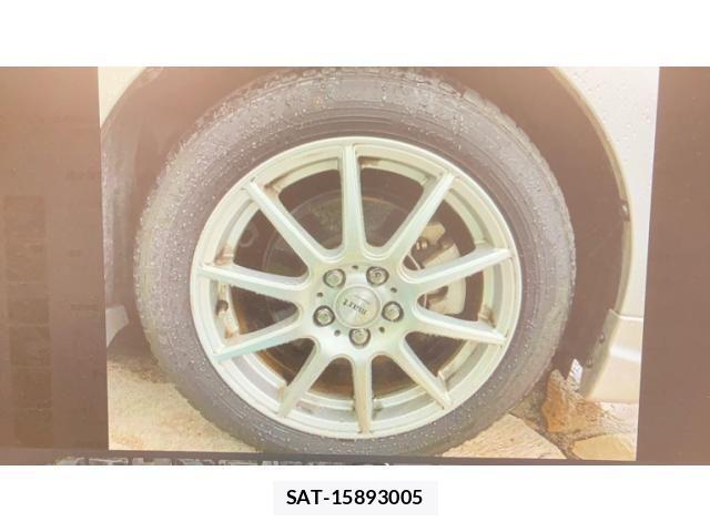 Subaru TREZIA 2012-01 8832203-4