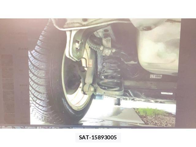 Subaru TREZIA 2012-01 8832203-6