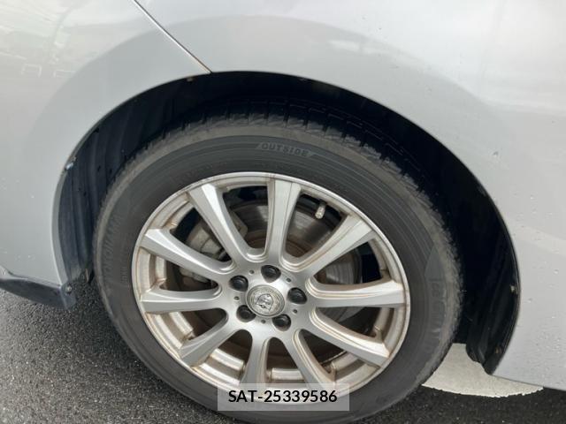 Subaru TREZIA 2011-01 8832202-9