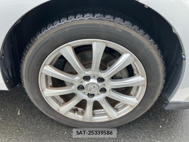 Subaru TREZIA 2011-01 8832202-10