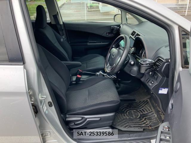 Subaru TREZIA 2011-01 8832202-16