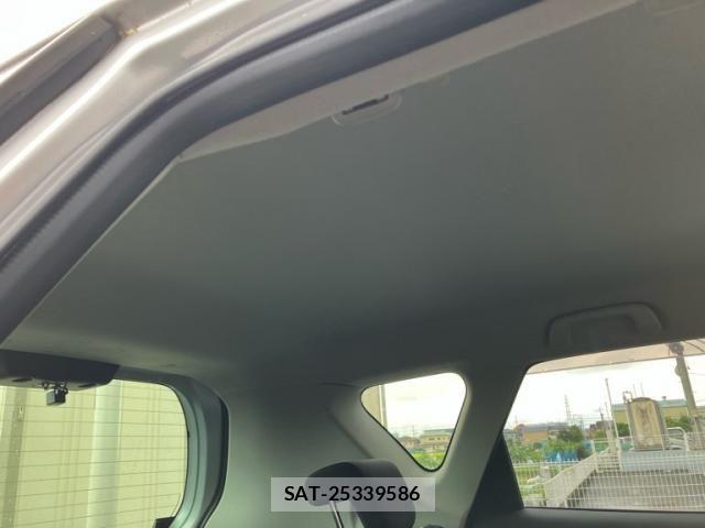 Subaru TREZIA 2011-01 8832202-19