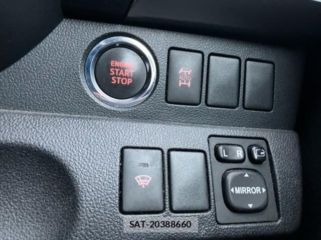 Subaru TREZIA 2011-08 7730097-21