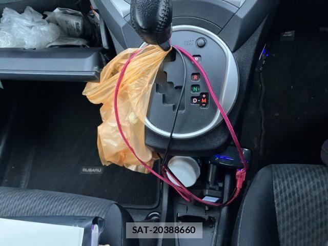 Subaru TREZIA 2011-08 7730097-23