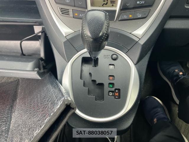 Subaru TREZIA 2014-02 8746468-13
